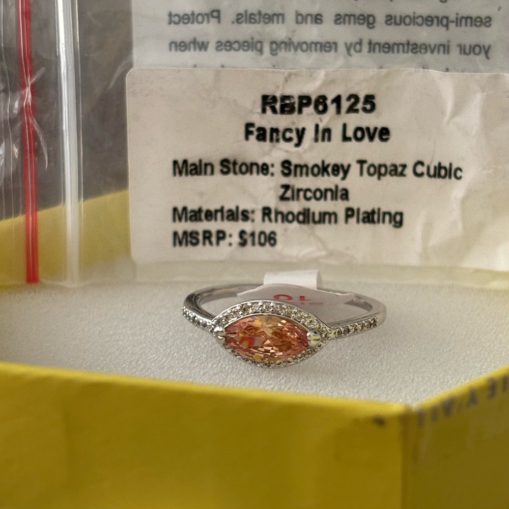 Fancy In Love - Picture 3 of 3